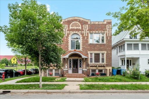 2701 Harriet Avenue, 202, Minneapolis, MN 55408