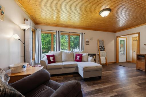 604 Kandiyohi Avenue, Prinsburg, MN 56281
