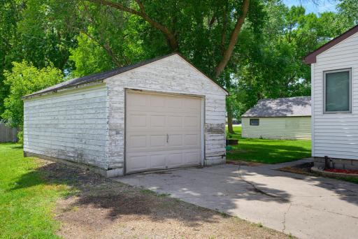 604 Kandiyohi Avenue, Prinsburg, MN 56281