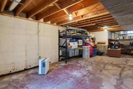 The unfinished basement does include an egress window.