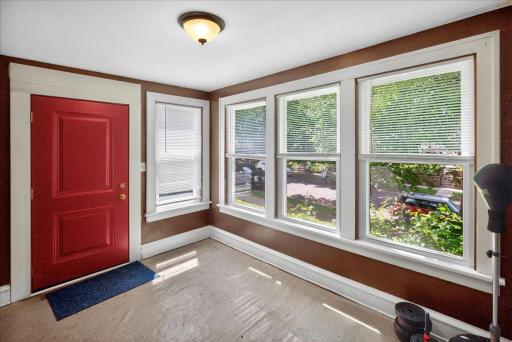 1340 Upton Avenue N, Minneapolis, MN 55411