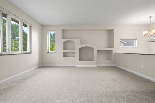 2835 Wheatland Drive S, Fargo, ND 58103