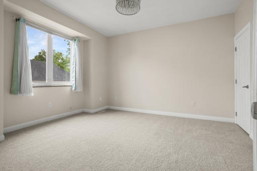 2835 Wheatland Drive S, Fargo, ND 58103