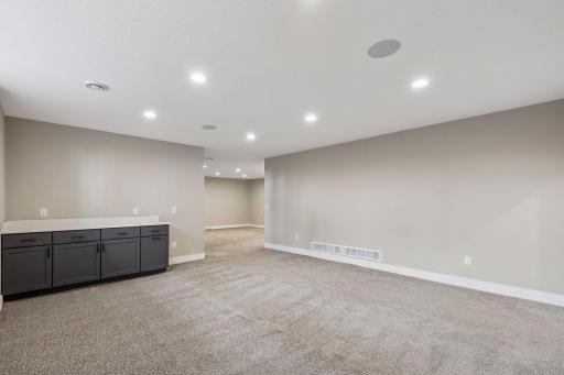 540 Holly Avenue, Saint Paul, MN 55102