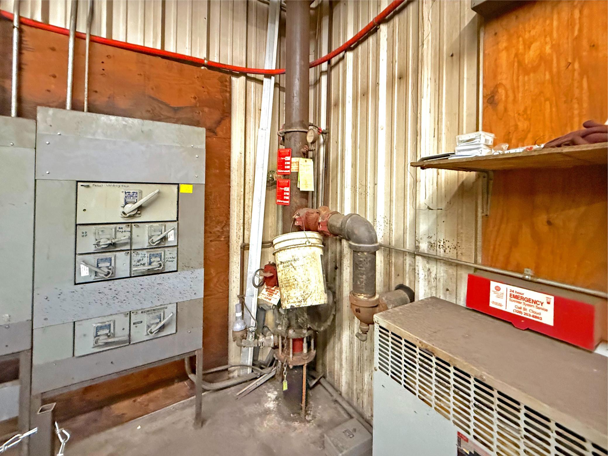 Photo 8