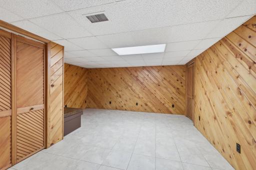 416 N Glover Road, Hudson, WI 54016