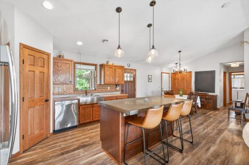 28310 Lakewood Drive NW, Isanti, MN 55040