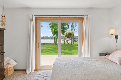 28310 Lakewood Drive NW, Isanti, MN 55040