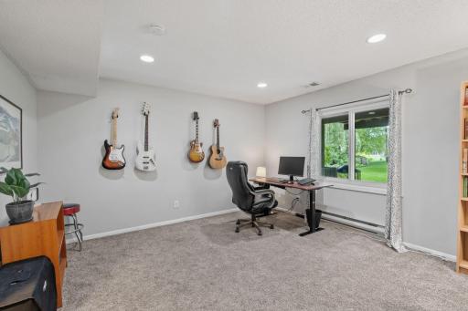 4770 Yorktown Lane N, Minneapolis, MN 55442