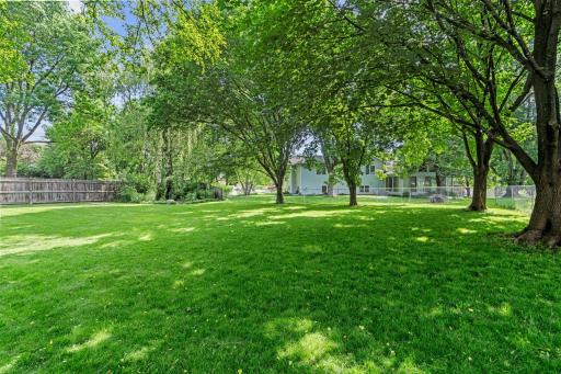 4770 Yorktown Lane N, Minneapolis, MN 55442