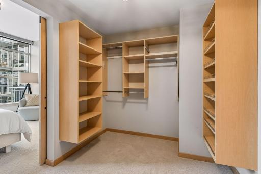 215 10th Avenue S, 321, Minneapolis, MN 55415
