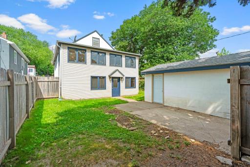 513 9th Avenue S, South Saint Paul, MN 55075