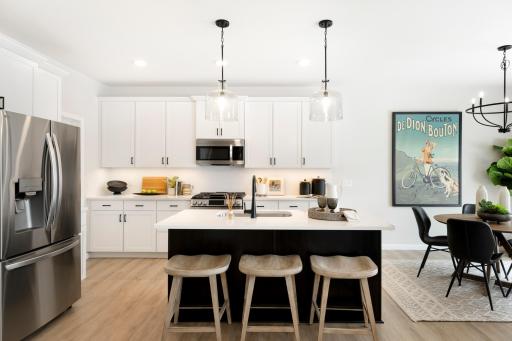 Another Robert Thomas Home, Sold before Print ***Prices, square footage, Photos &/or illustrations may not depict actual home plan configuration. Features, materials & finishes shown may contain options not included.