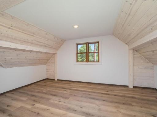 2426 205th Avenue, Mora, MN 55051