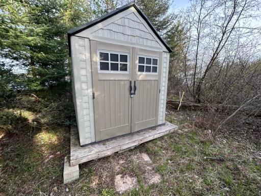 TBD Moonlit Island, Makinen, MN 55763