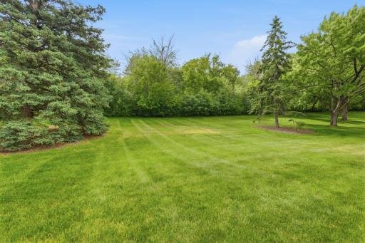 1411 Oak Leaf Lane, Burnsville, MN 55337