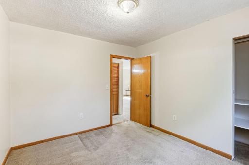 727 Elm Street, Anoka, MN 55303