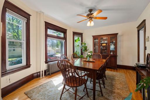 23-web-or-mls-922 Armstrong Ave W-213.jpg