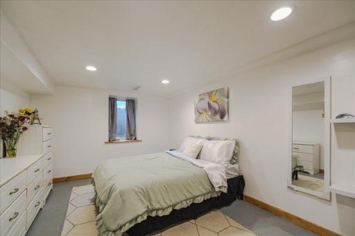 50-Bedroom 4.jpg