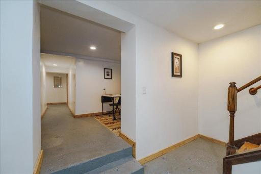46-Hallway.jpg