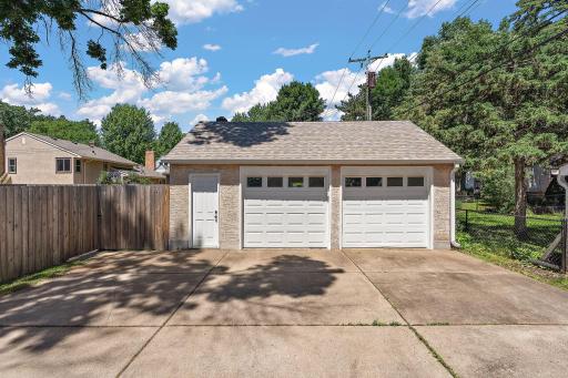 1746 Holton Street, Falcon Heights, MN 55113