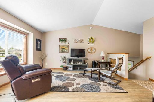816 Woodbridge Circle, Dilworth, MN 56529
