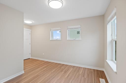 1334 Winthrop Street N, Saint Paul, MN 55119