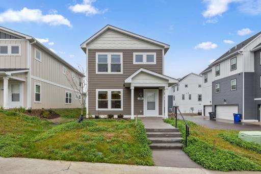 1334 Winthrop Street N, Saint Paul, MN 55119