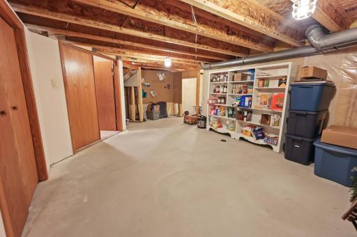 Build a kids playhouse? So many options!