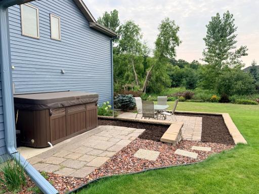 1256 Osauka Road NE, Sauk Rapids, MN 56379