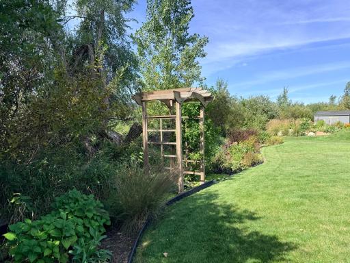 1256 Osauka Road NE, Sauk Rapids, MN 56379