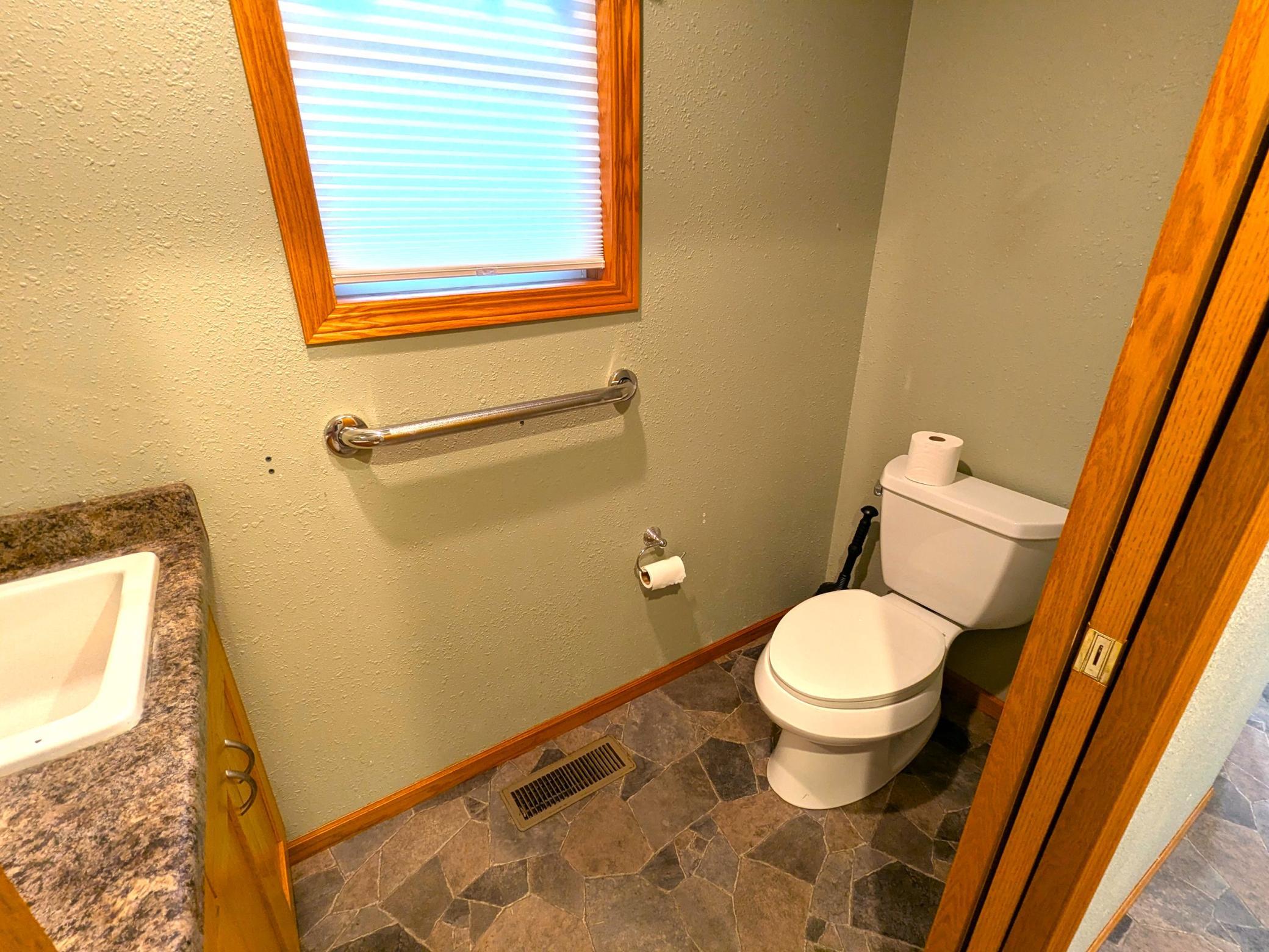 1/2 BATH UP.jpg