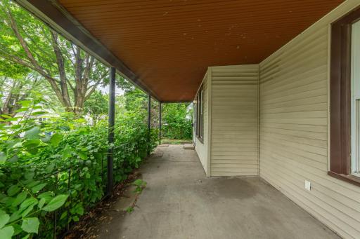 1855 Maryland Avenue E, Saint Paul, MN 55119