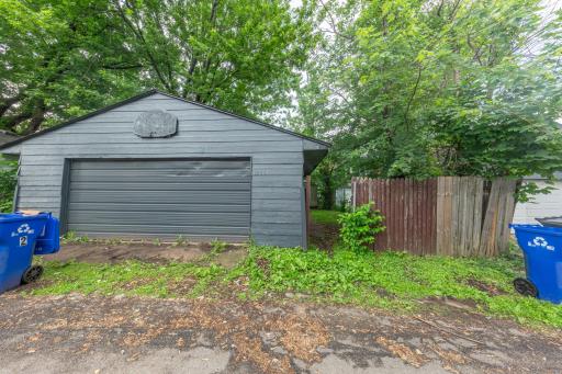 1855 Maryland Avenue E, Saint Paul, MN 55119