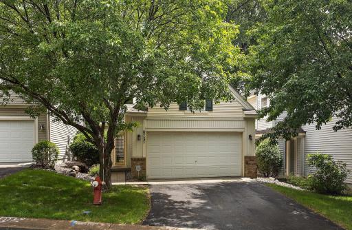 8727 N Bay Drive, Chanhassen, MN 55317