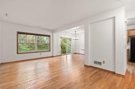 8727 N Bay Drive, Chanhassen, MN 55317