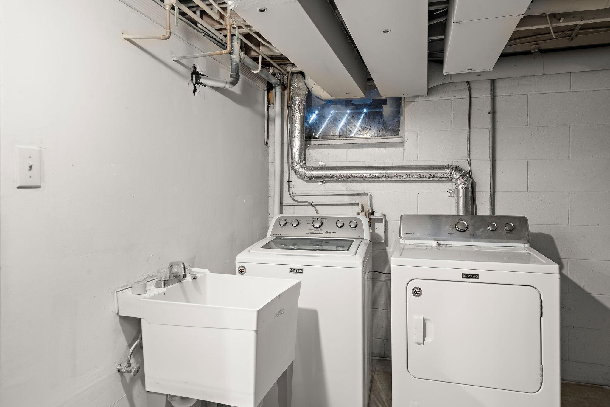 24-web-or-mls-7703-49th-ave-n.jpg