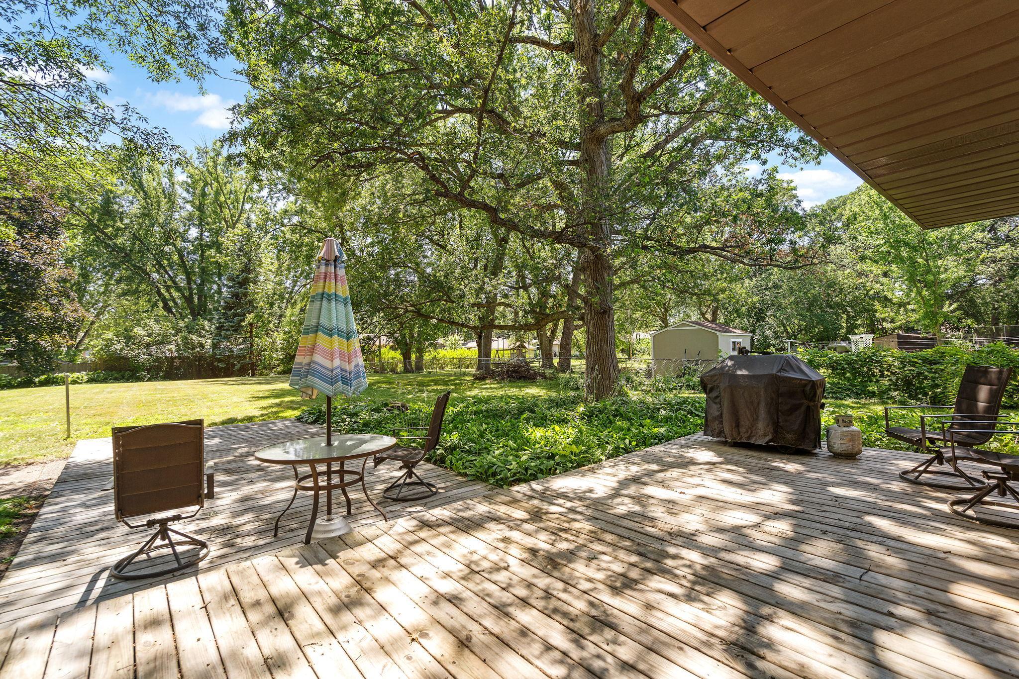 30-web-or-mls-7703-49th-ave-n.jpg
