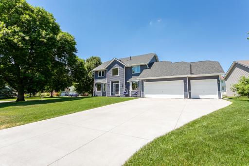 247 Pendryn Hill Circle, Saint Paul, MN 55125