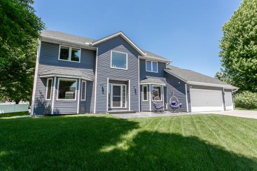 247 Pendryn Hill Circle, Saint Paul, MN 55125