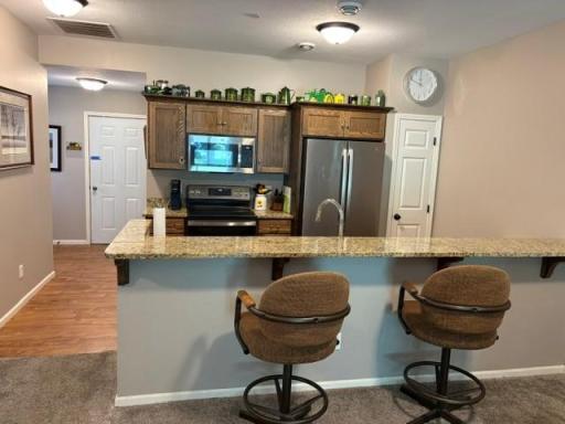 1827 Scenic Heights Court SW, Hutchinson, MN 55350