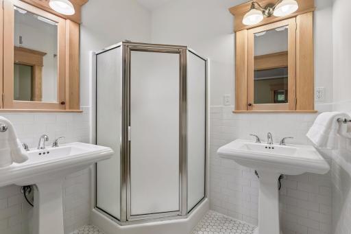 818 Goodrich Avenue, Saint Paul, MN 55105