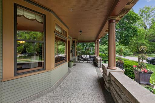 818 Goodrich Avenue, Saint Paul, MN 55105