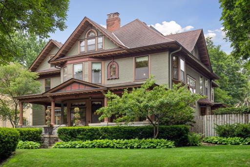 818 Goodrich Avenue, Saint Paul, MN 55105
