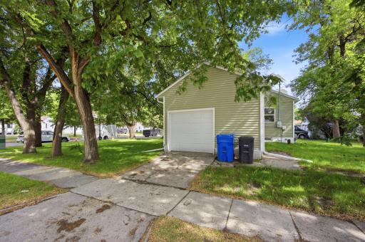 1550 13 1/2 Street S, Fargo, ND 58103