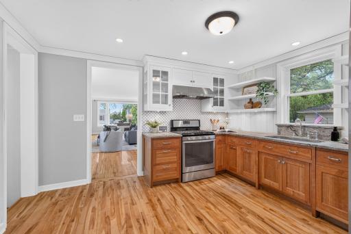 7418 Edgebrook Drive, Minneapolis, MN 55426