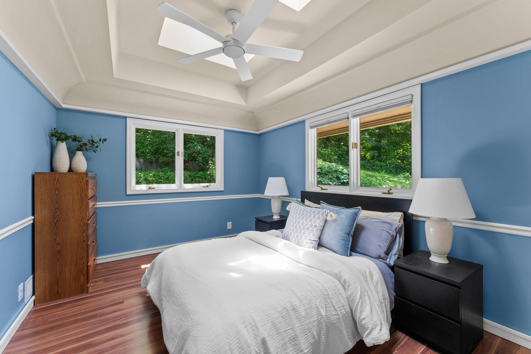 Spacious primary with trayed ceiling