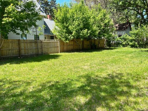 422 33rd Avenue N, Minneapolis, MN 55412