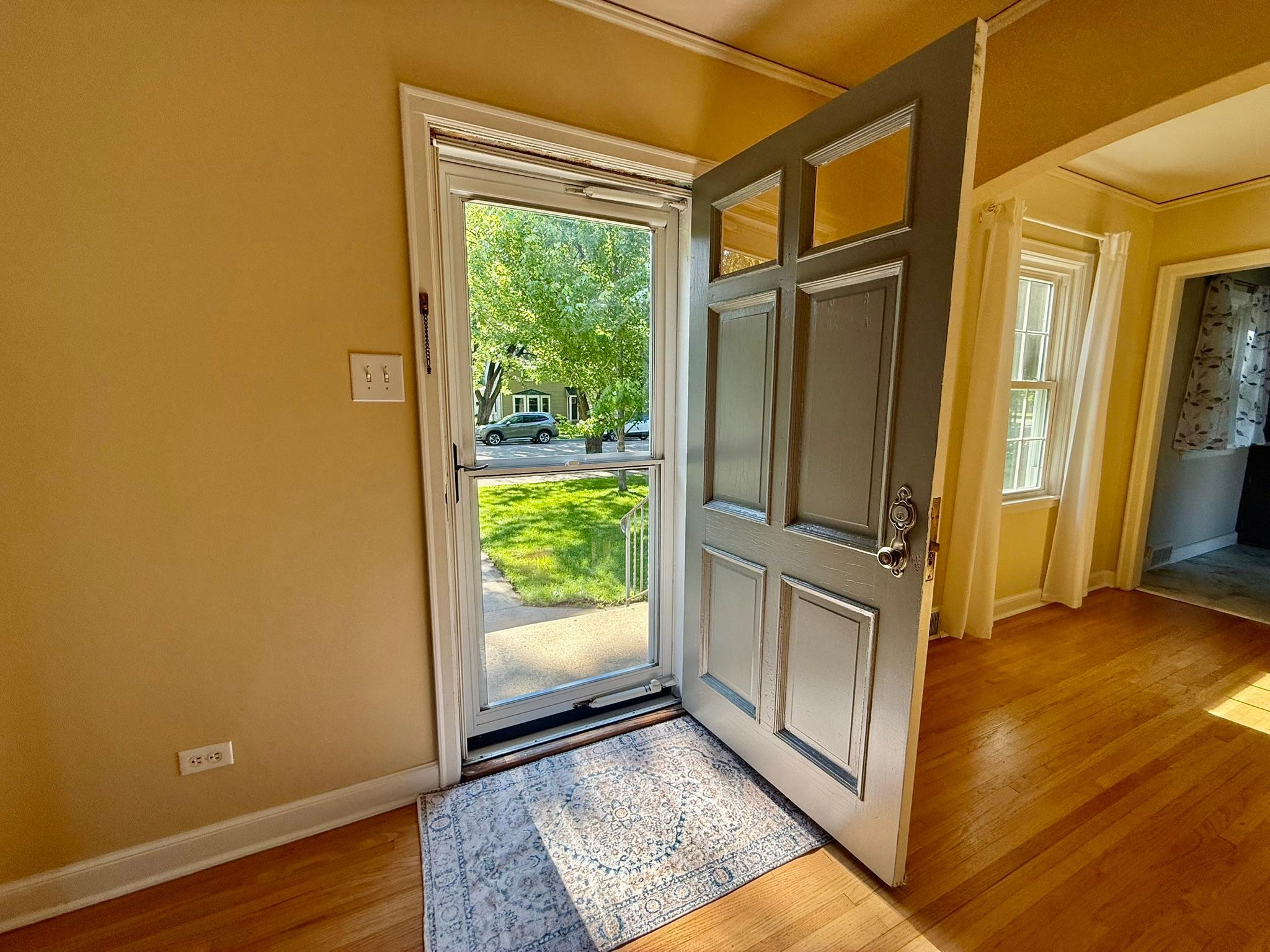 Come on in!