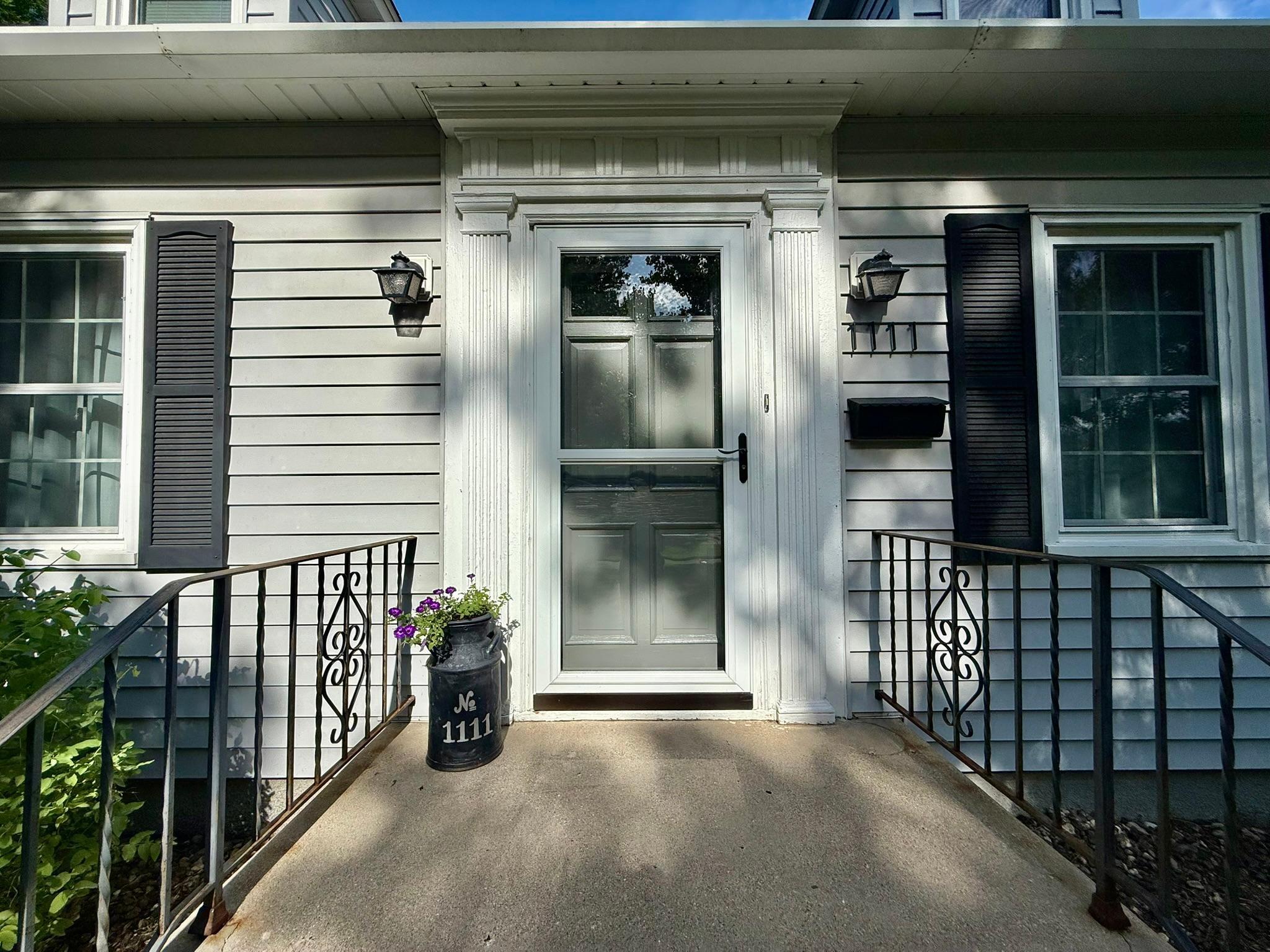 1111 Cedar Street